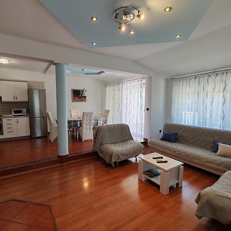 Apartments Kricin 14 บัชกา ภายนอก รูปภาพ