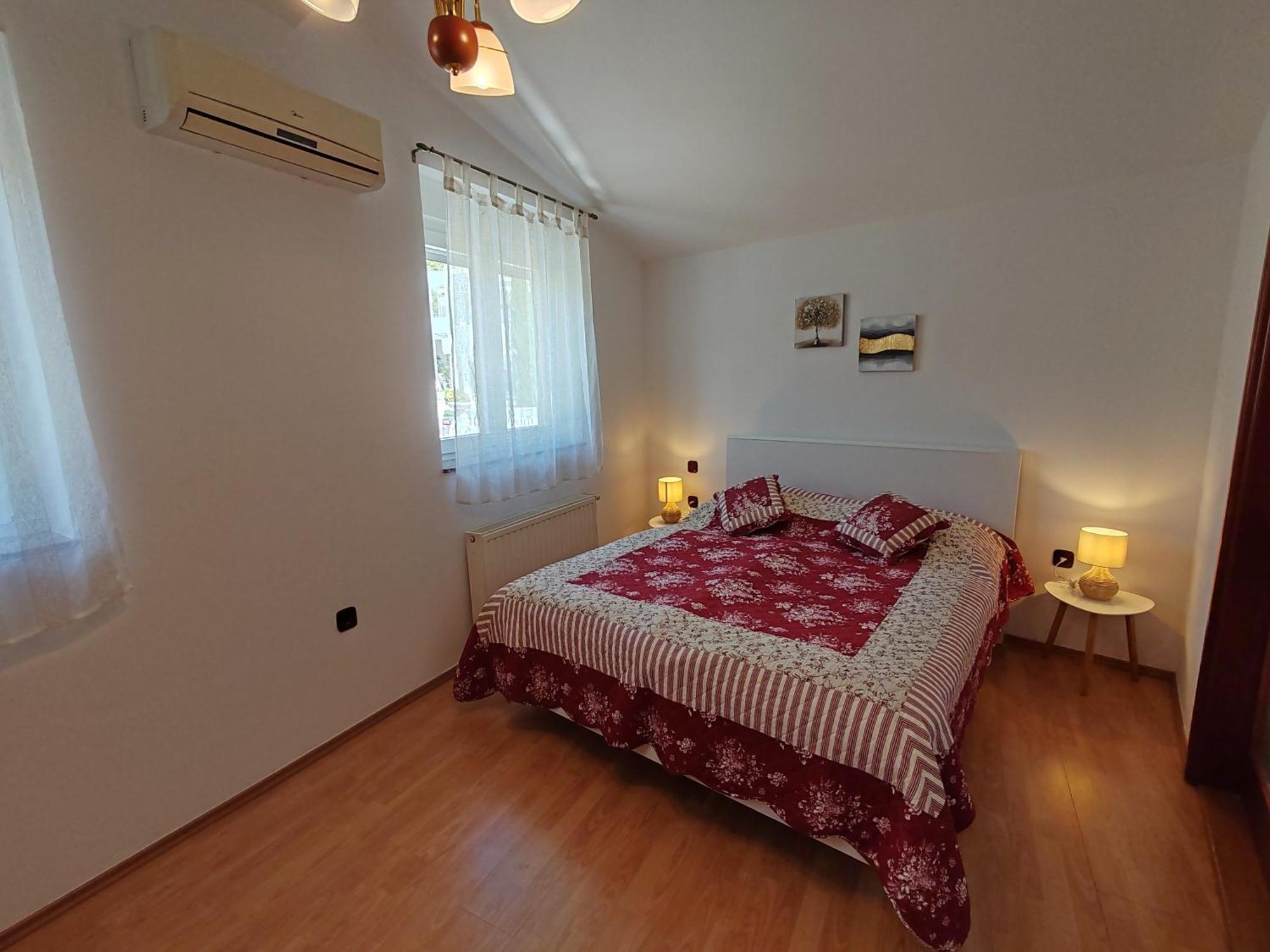 Apartments Kricin 14 บัชกา ภายนอก รูปภาพ